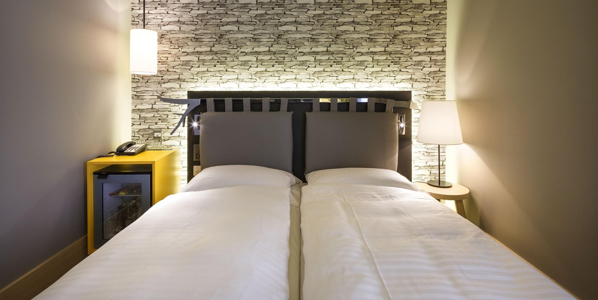 Swiss Wine By Fassbind Hotel Lausanne Ngoại thất bức ảnh