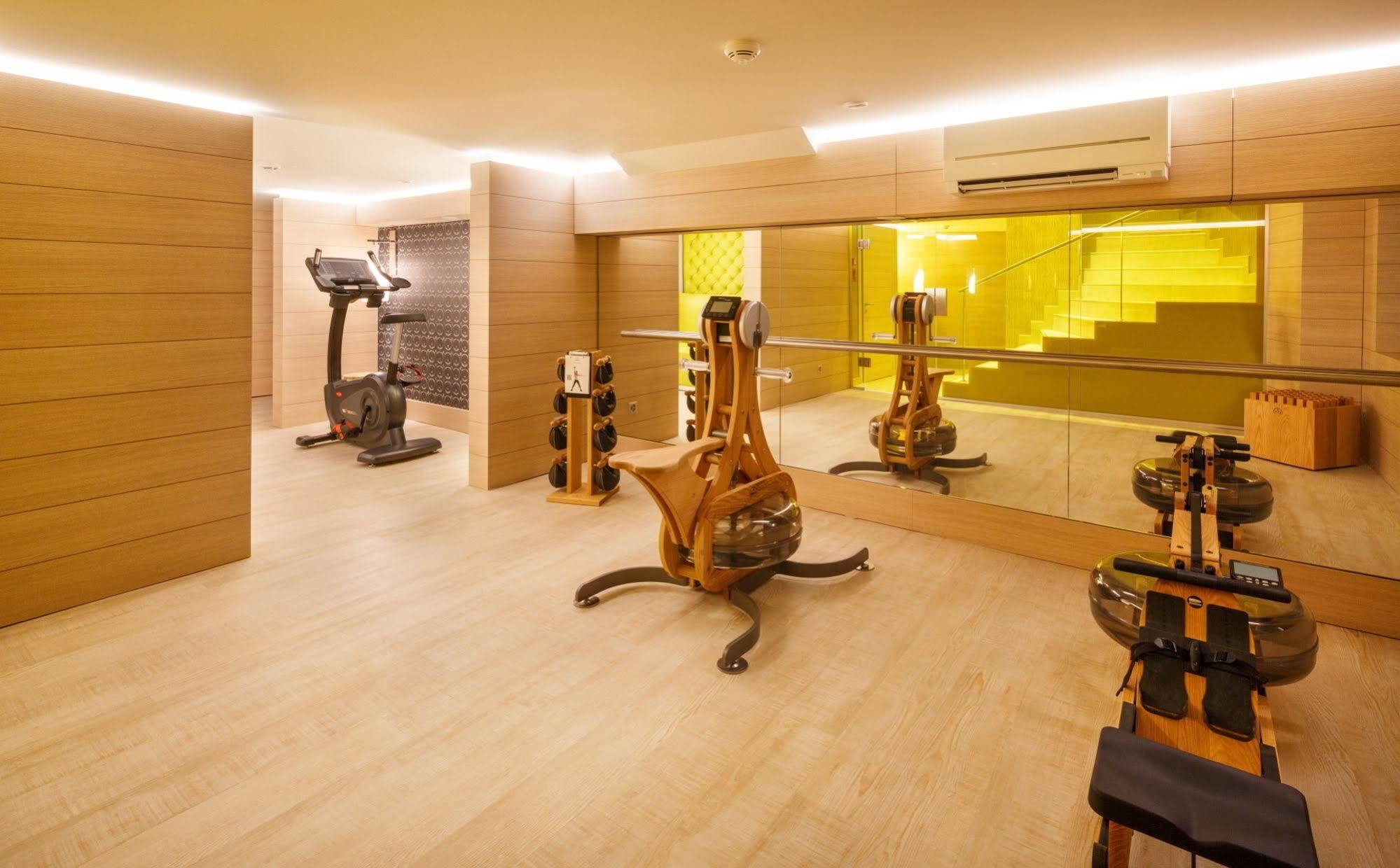 Swiss Wine By Fassbind Hotel Lausanne Ngoại thất bức ảnh